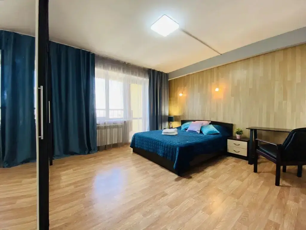 Челябинск: Апартаменты InnHome Loft Sky