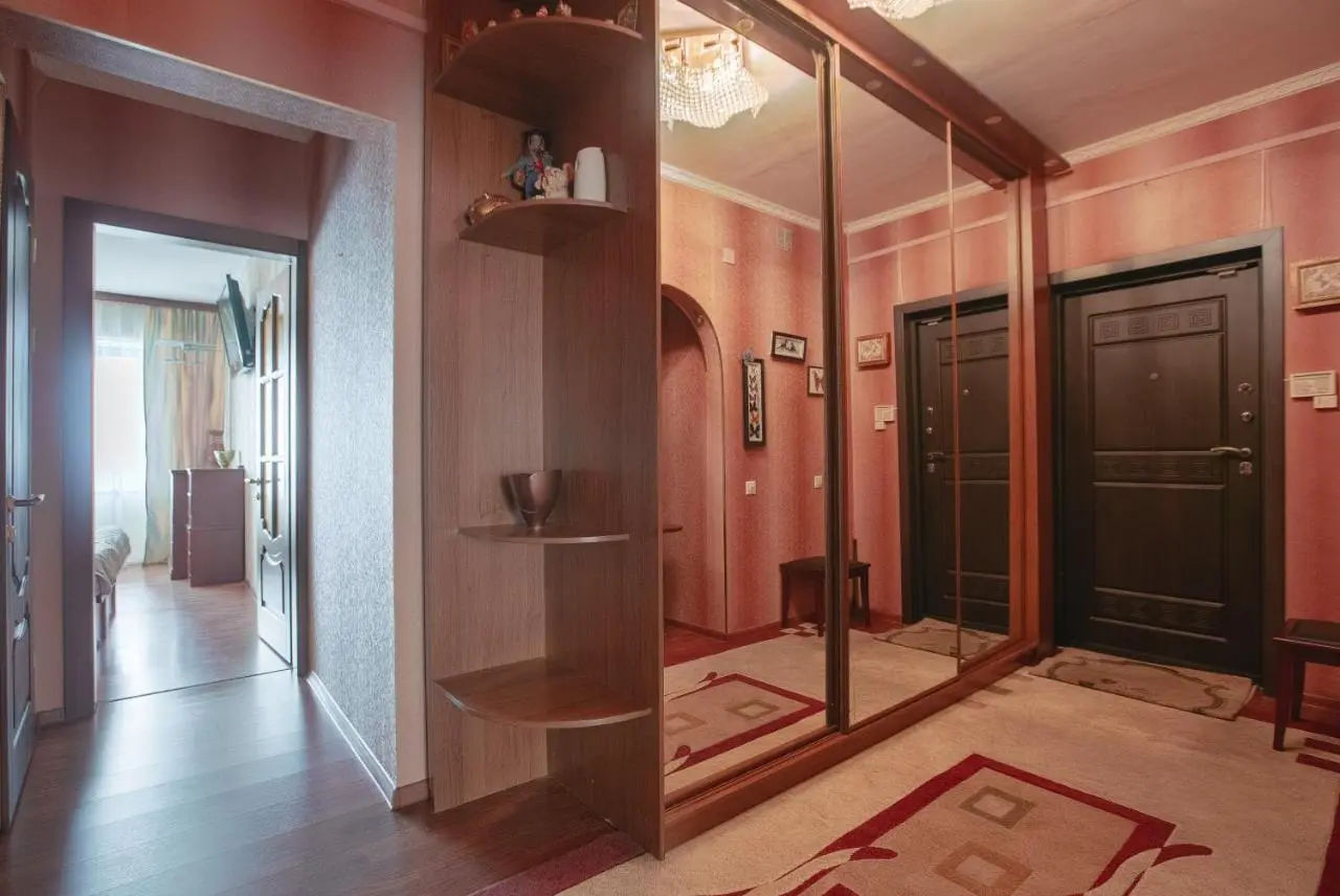 Иркутск: Welcome Home Apartments Baikalskaya 107