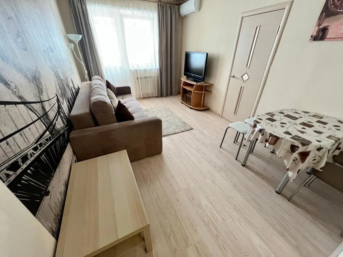 Иркутск: Apartment mkr Krylatyi 24/4