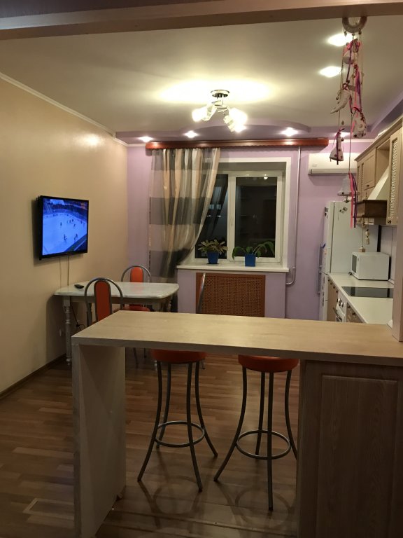 Пермь: Апартаменты Apartment on Pushkina 109