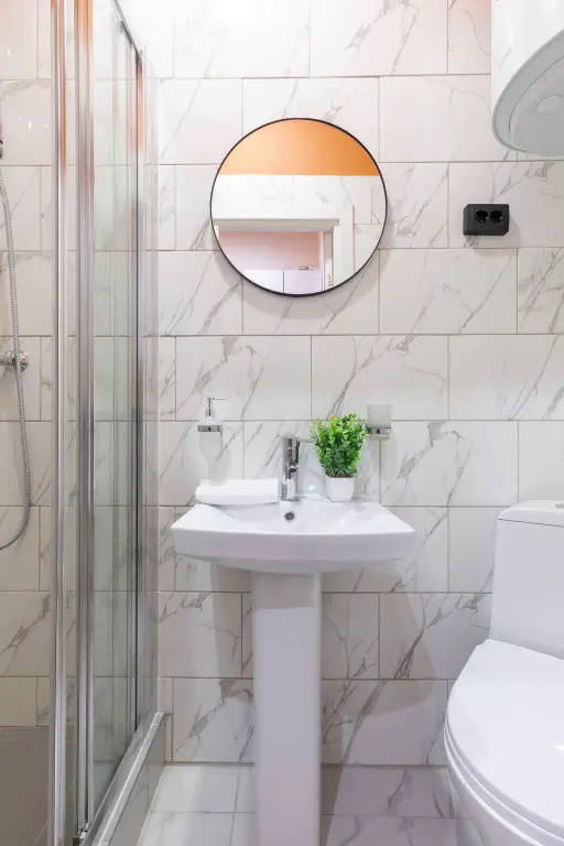 Санкт-Петербург: Na Sredneokhtinskom prospekte Apartments