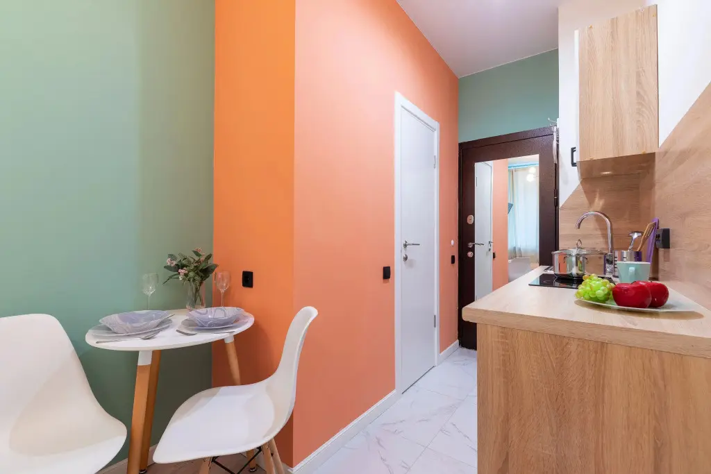 Санкт-Петербург: Na Sredneokhtinskom prospekte  Apartments