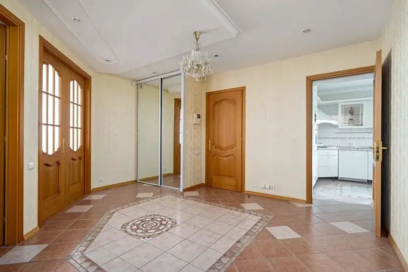 Казань: Prostornye Ryadom S Metro Apartments