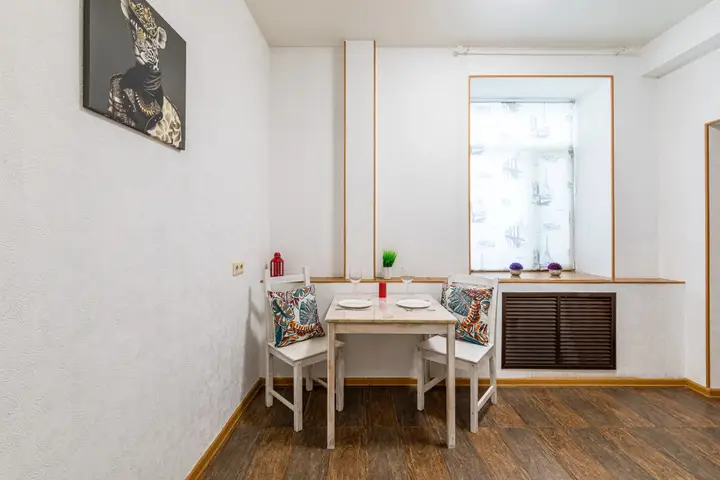 Казань: Bolshaya Krasnaya Apartments