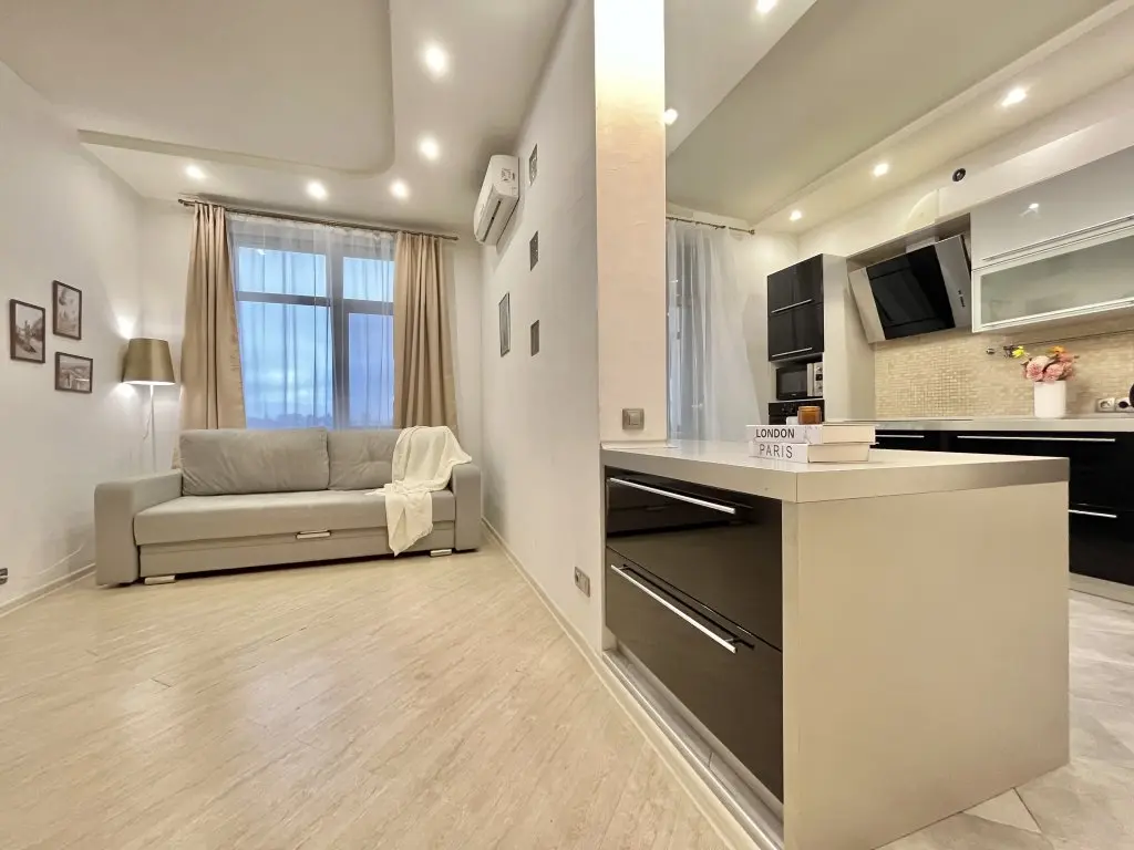 Казань: Апартаменты uTrip Hanoi