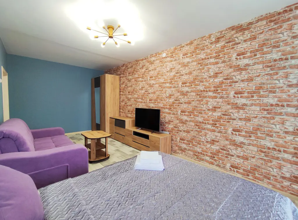 Тюмень: Апартаменты 2-комнатные LOFT STYLE от АКВАРЕЛЬ.FLAT у Драмтеатра