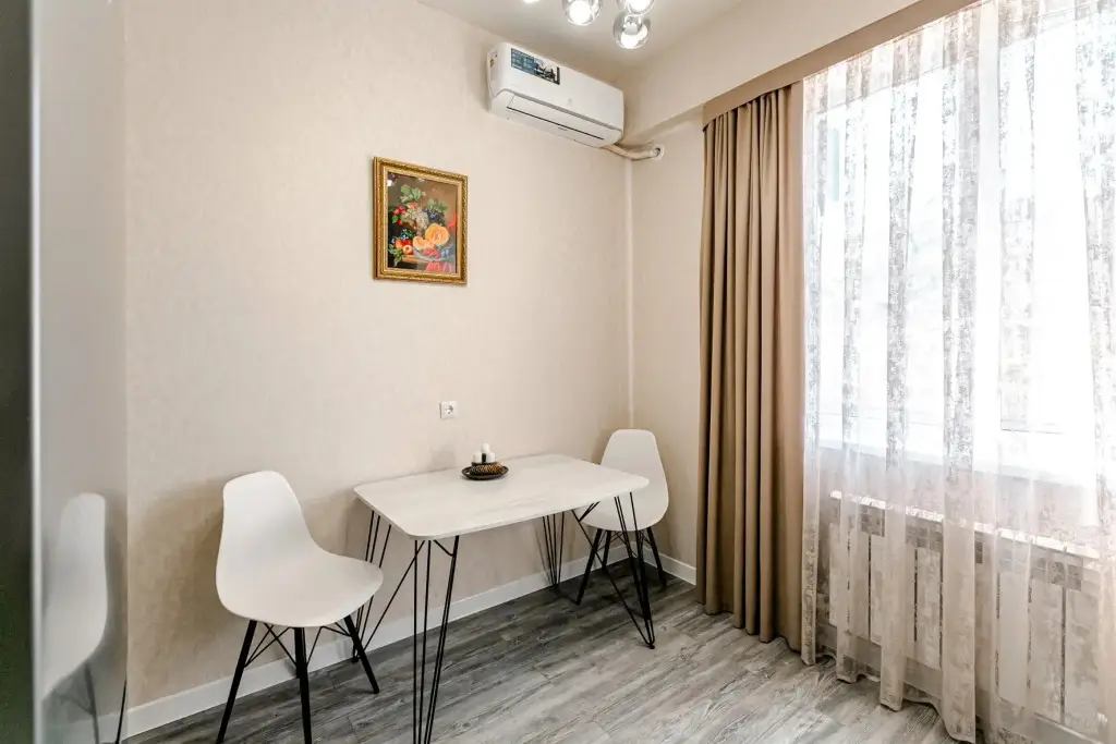 Кисловодск: Oliviia Iriny Savelyevoy V Parke U Doliny Roz I Krasnogo Solnishka Apartments