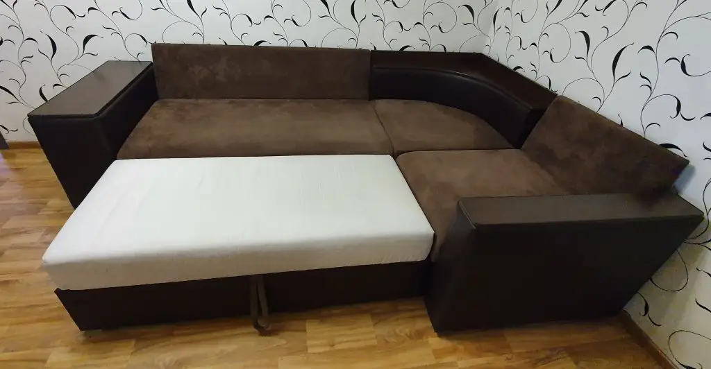 Норильск: Апартаменты на Завенягина 6