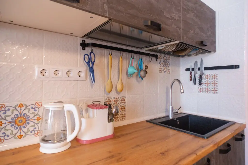 Сочи: Апартаменты уютные и красивые в Центре Адлера от LetoApart