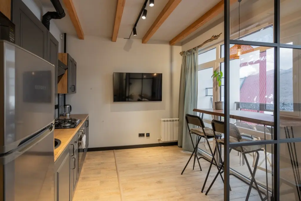Красная Поляна: Апартаменты Smart Aparts Chalet