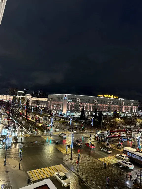 Пермь: Апартаменты КОМСОМОЛЬСКИЙ ПРОСПЕКТ 24