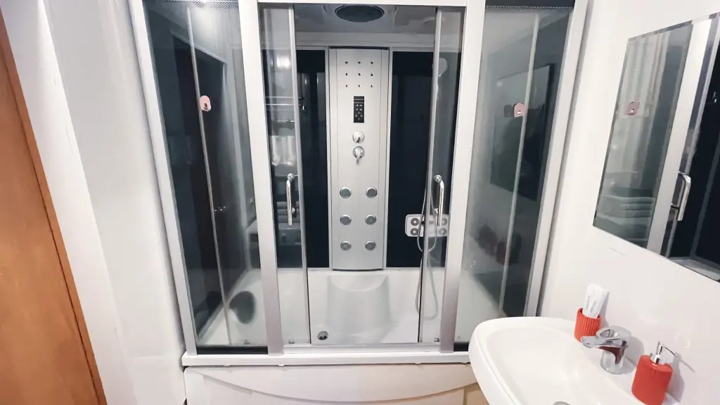 Новый Уренгой: Апартаменты Крокус на Губкина