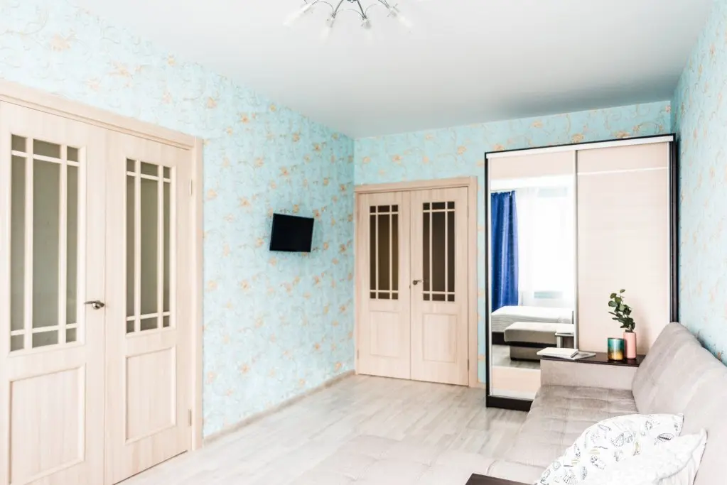Екатеринбург: Апартаменты Apart Season Tsiolkovskogo 29