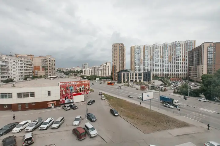 Новосибирск: Апартаменты Night City Комфортные Золотая Нива