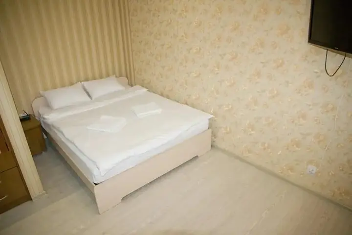 Березники: Барбарис на улице Парижской Коммуны 42