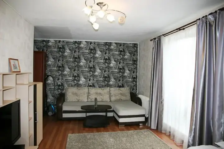 Березники: Барбарис на улице Парижской Коммуны 50