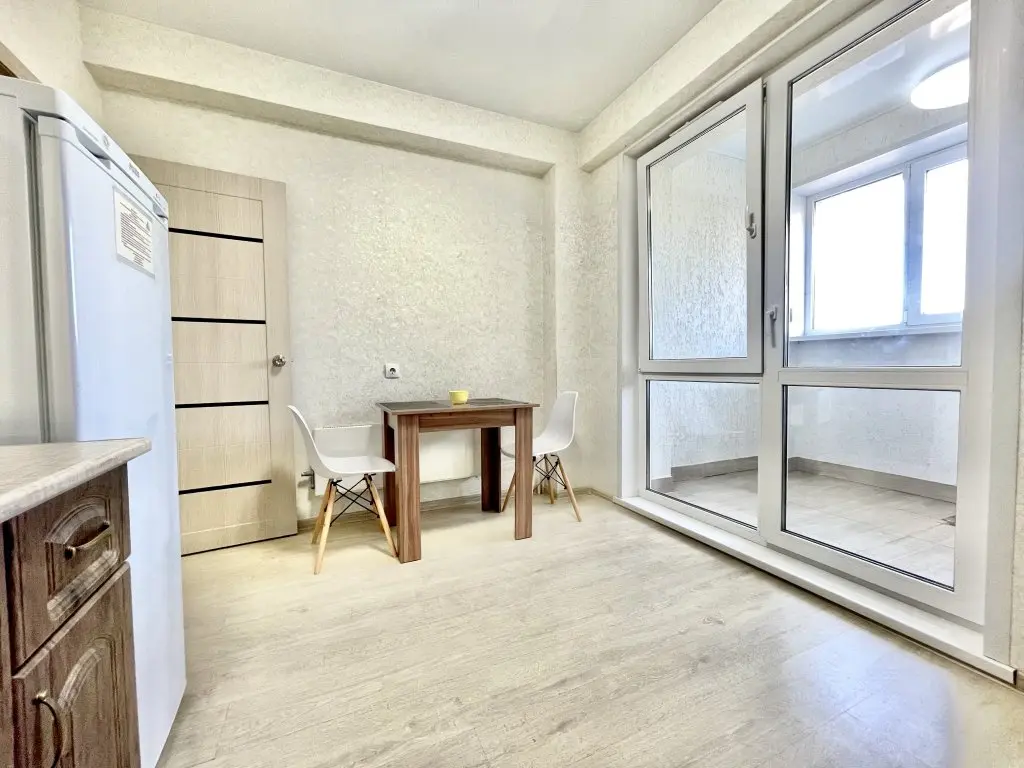 Иваново: Большая однокомнатная квартира сети "PanApartments" на центральной улице города