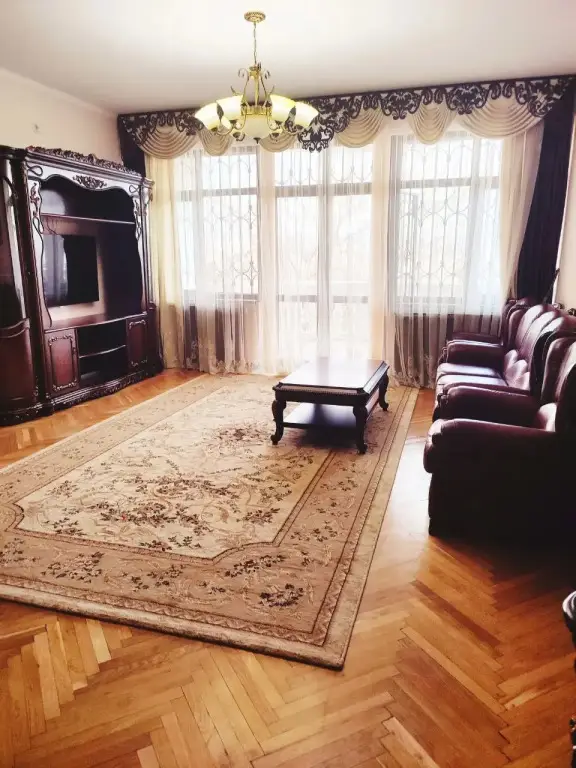 Сочи: Гостевой Дом Усадьба