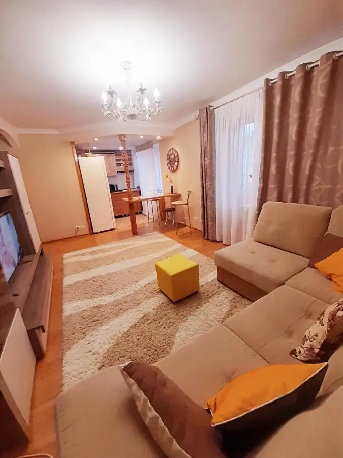 Нальчик: Apartment студия, 2 комнаты на Pushkina в центре