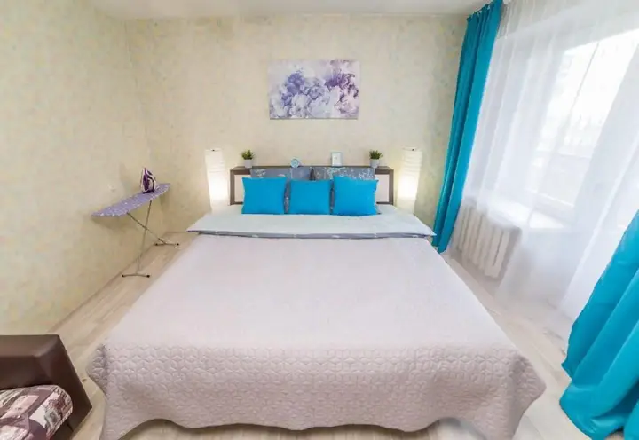 Екатеринбург: Европа Центр на улице Победы