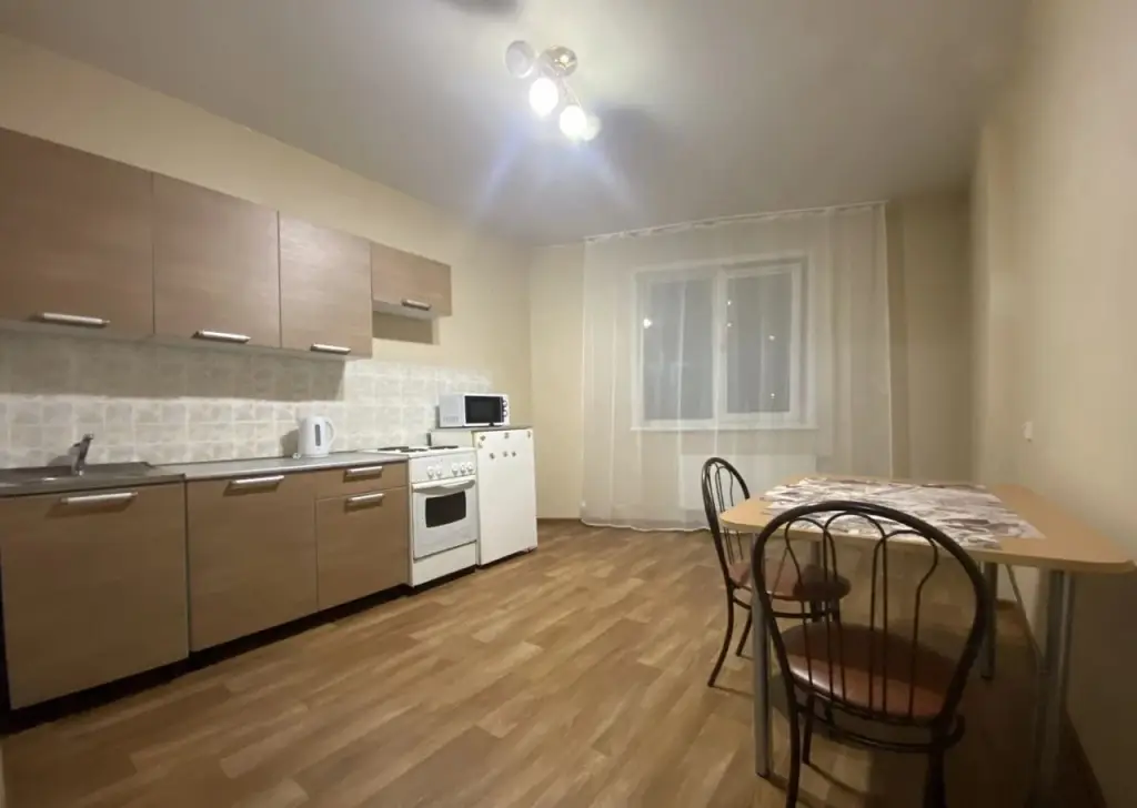 Кемерово: Na Pritomskom Prospekte 7/5 Apartments