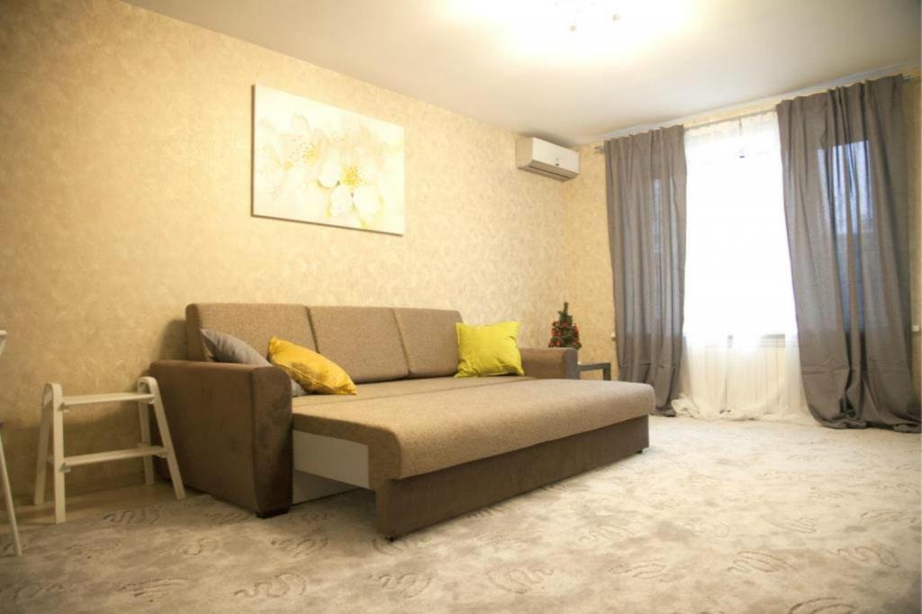 Санкт-Петербург: Apartment on Tuchkov 7