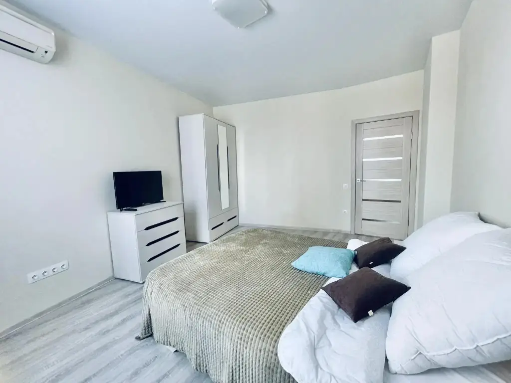 Нижний Новгород: Vegas apartments (Вегас апартментс) на улице Маршала Баграмяна, 1