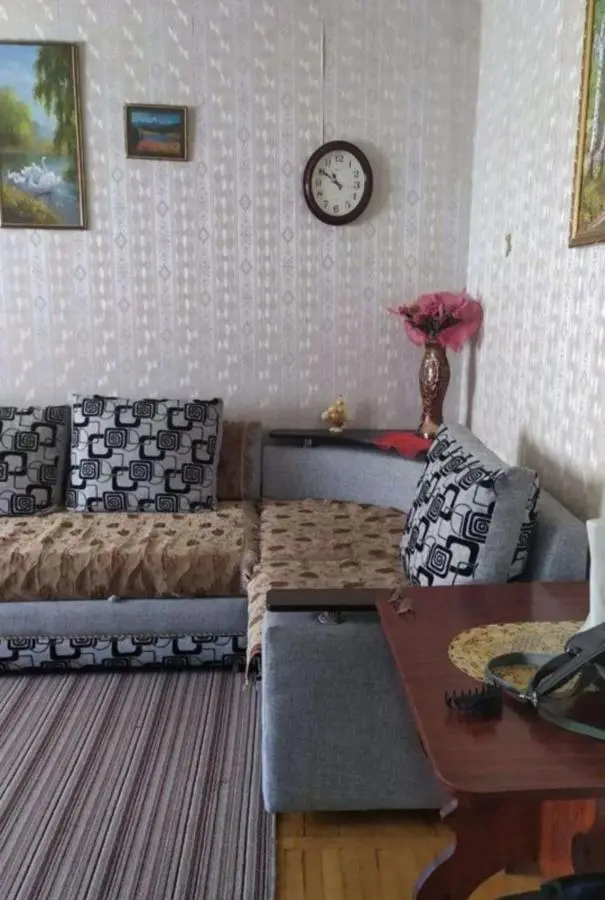 Эльбрус: Квартира Елена