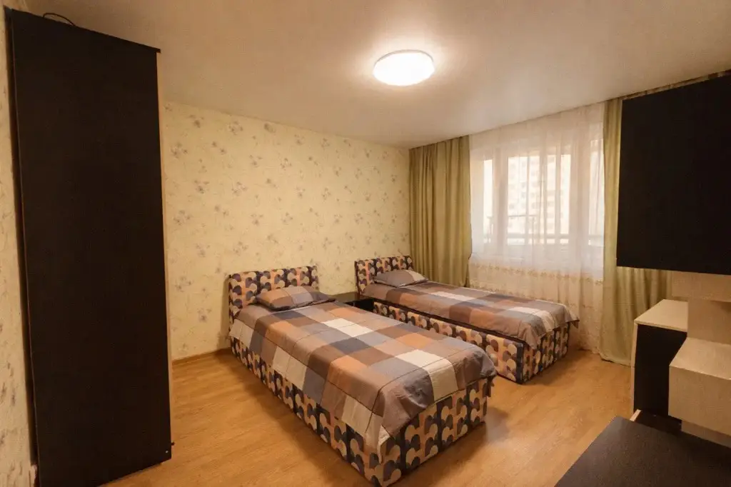 Красногорск: Апартаменты 1b Красногорский 26