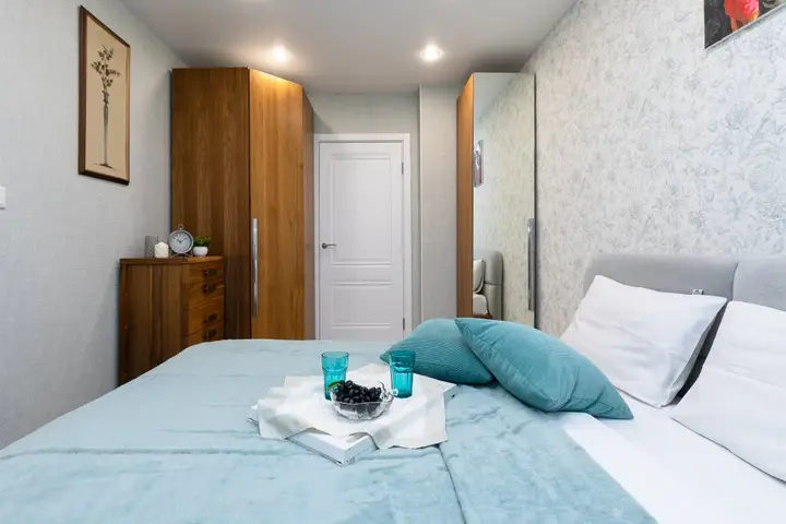 Екатеринбург: Апартаменты RentHouse Репина 17А