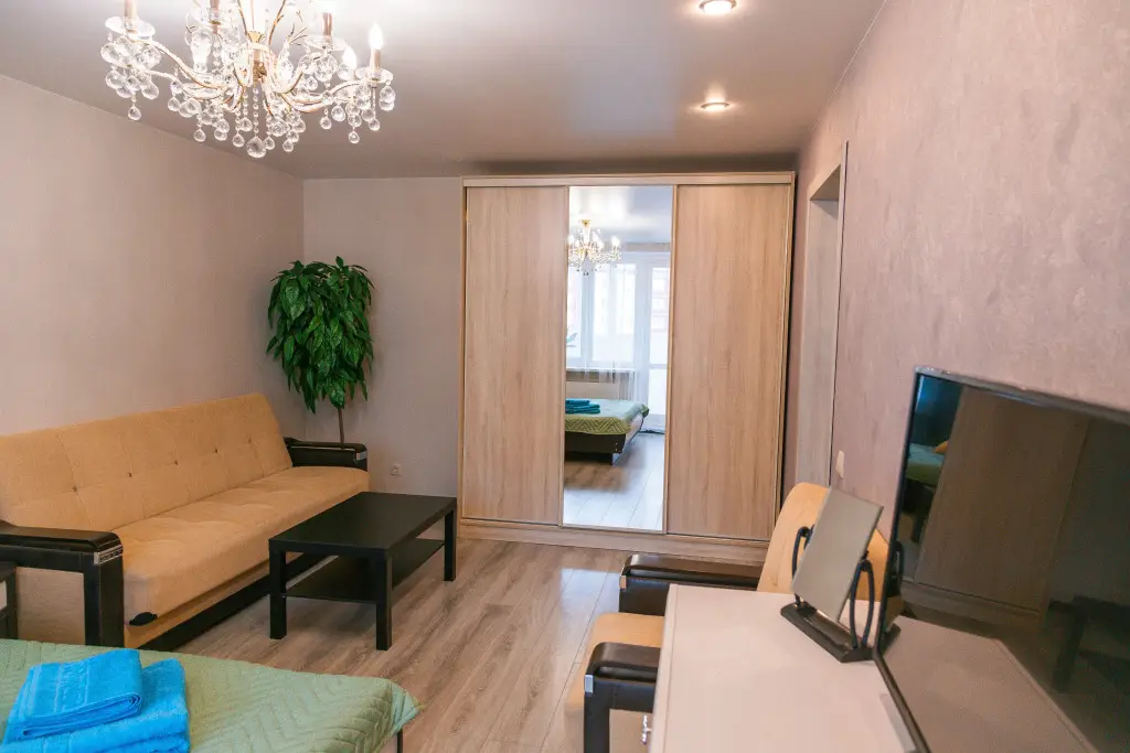 Тюмень: Апартаменты Room Tour на Улице Федюнинского