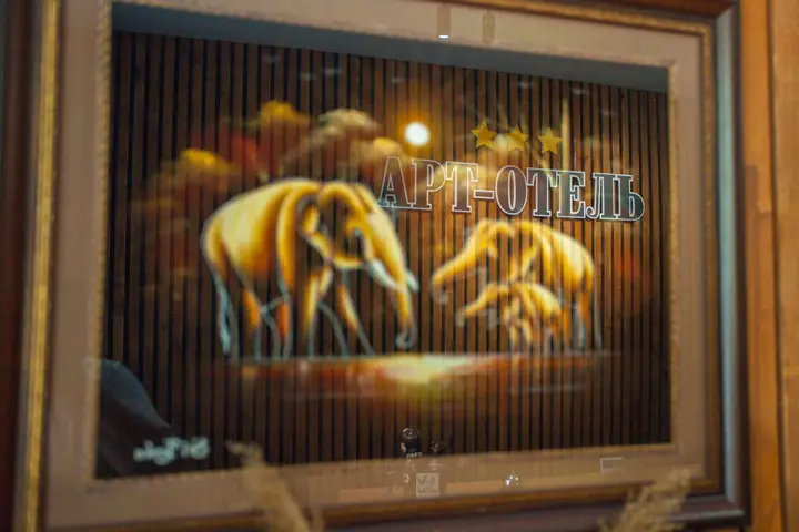 carousel image 4