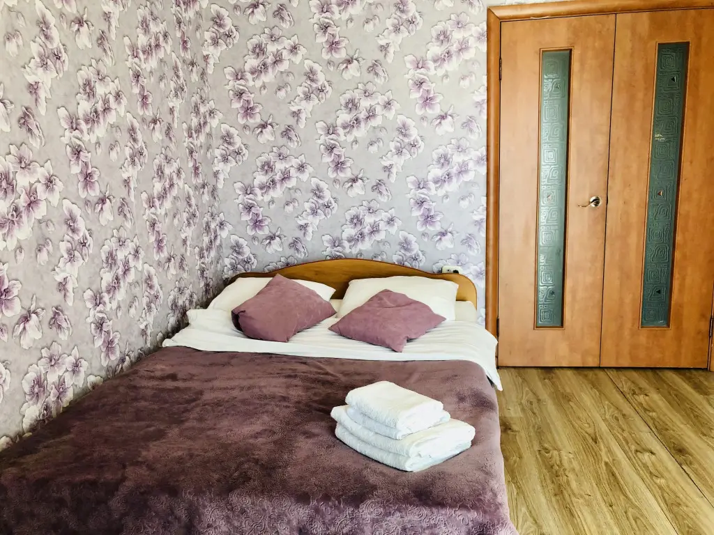 Челябинск: Ydobnay dvyhka Na Kashirinykh Apartments