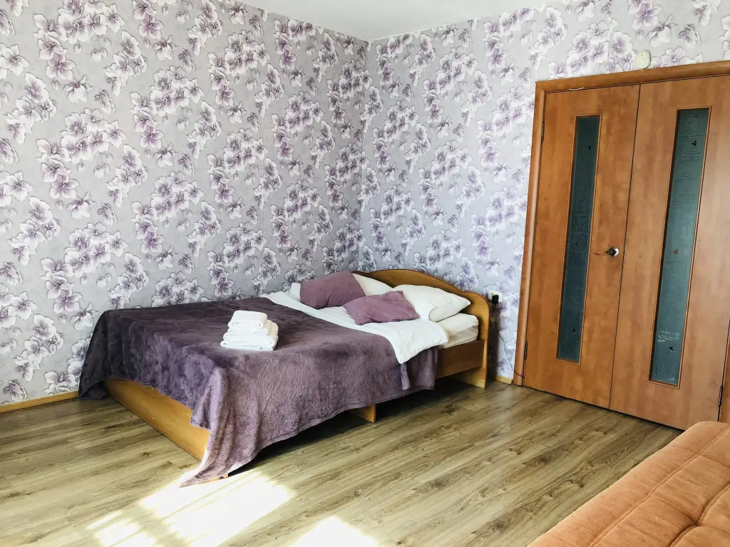Челябинск: Ydobnay dvyhka Na Kashirinykh Apartments