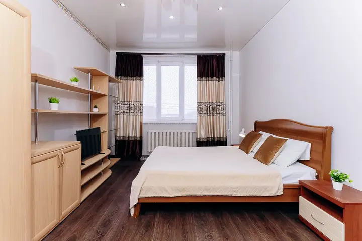 Оренбург: Likehome Na Mira 3/1 Apartments