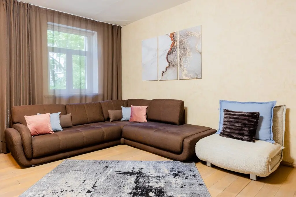 Санкт-Петербург: Voznesensky 2 bedrooms 6 persons