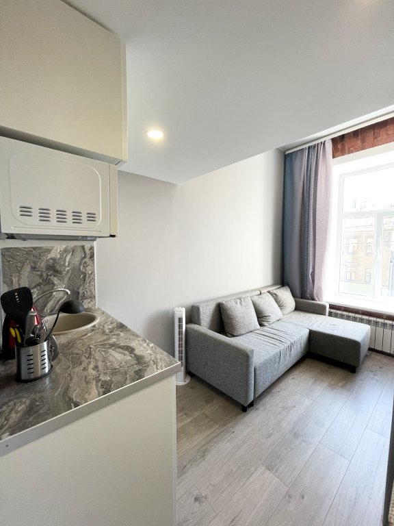 Санкт-Петербург: Апартаменты Rent4you Vladimirsiy 10