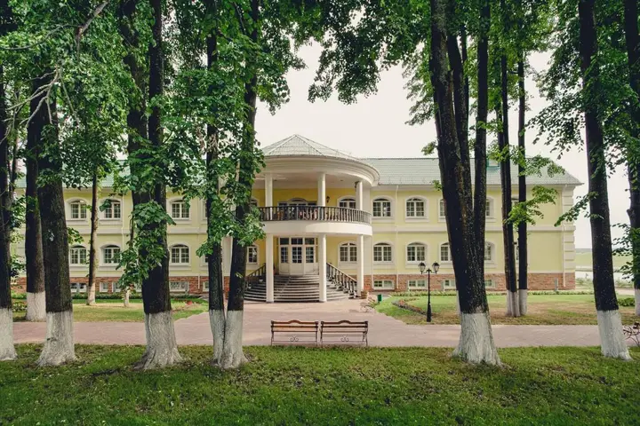 Недельное: Отель Заповедник Лесное