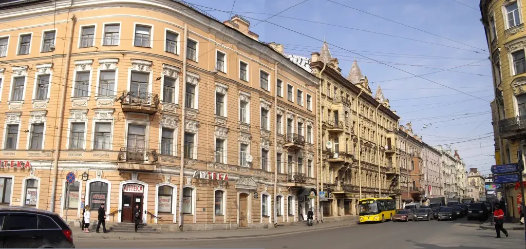 Меблированные комнаты Grand Old City Apartments — фото 1