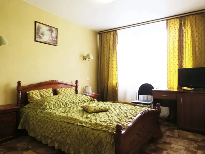 Обнинск: Gostinichno-restorannyj kompleks Jubilejnyj