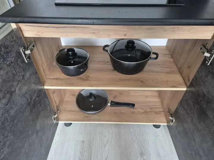 carousel image 4