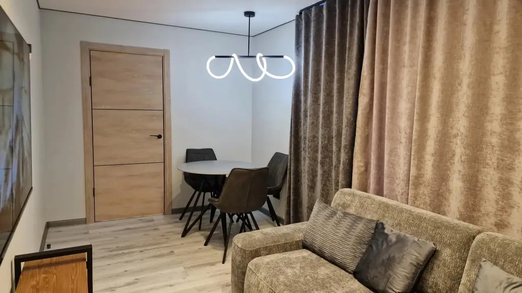 Калининград: Апартаменты Center City Калининград Серпуховская 21