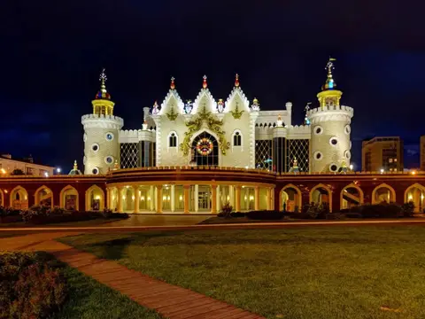Квартира Уютная 3-комнатная квартира рядом с театром кукол “Экият” и центром Казани — фото 1