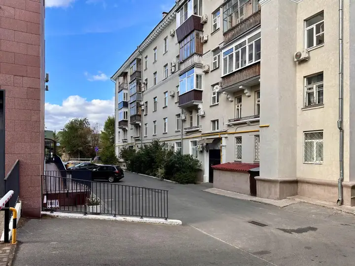 Казань: Квартира 2-комнатная в центре Казани на Петербургской 62
