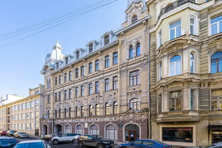 Sukhaparina: Апартаменты бизнес-класса у Мариинского театра