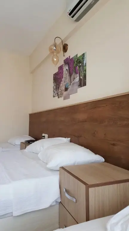 Кушадасы: Ozgun Apart Hotel