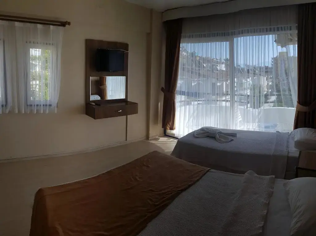 Кушадасы: Ozgun Apart Hotel