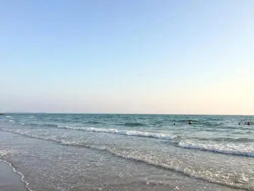 Районг: Rayong Beach Condo