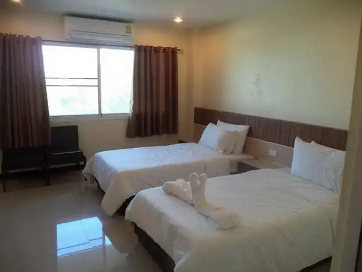 Чайяпхум: Sirichai Hotel