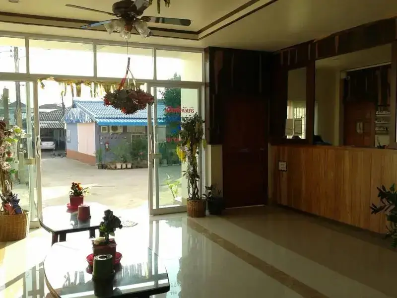 Пхон Пхисай: Rimfangkhong Hotel